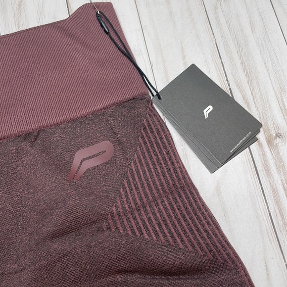 NWT. Pursue Fitness ADAPT seamless shorts.  Size MEDIUM.  Color:  Black Cherry. - Picture 4 of 11